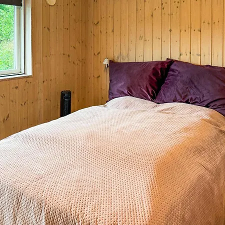 3 Bedroom Stunning In 펜션 *