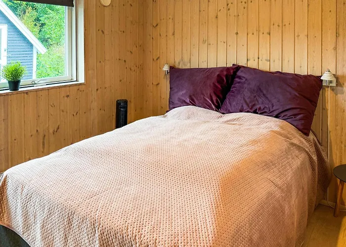 3 Bedroom Stunning In Semesterbostad *